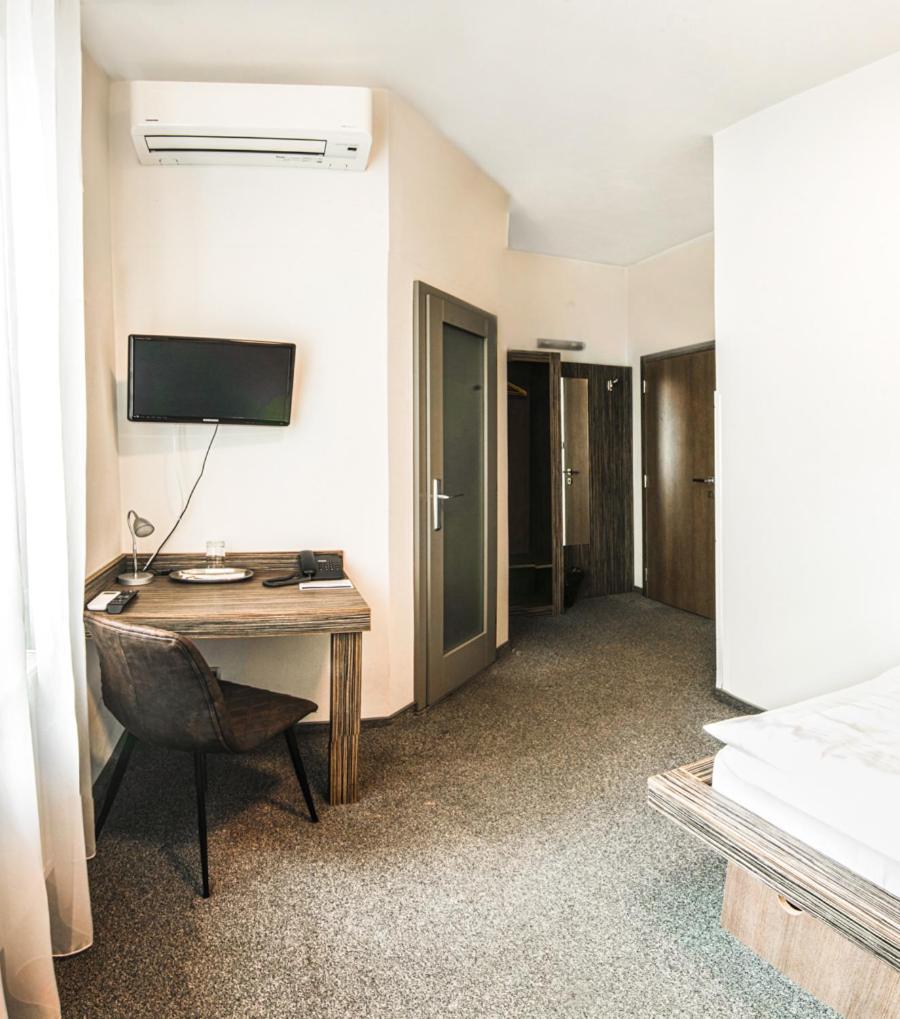 Pension Horse Inn Kosice Luaran gambar