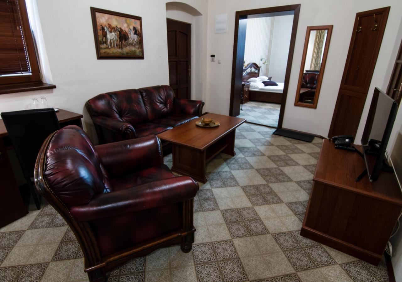 Pension Horse Inn Kosice Luaran gambar