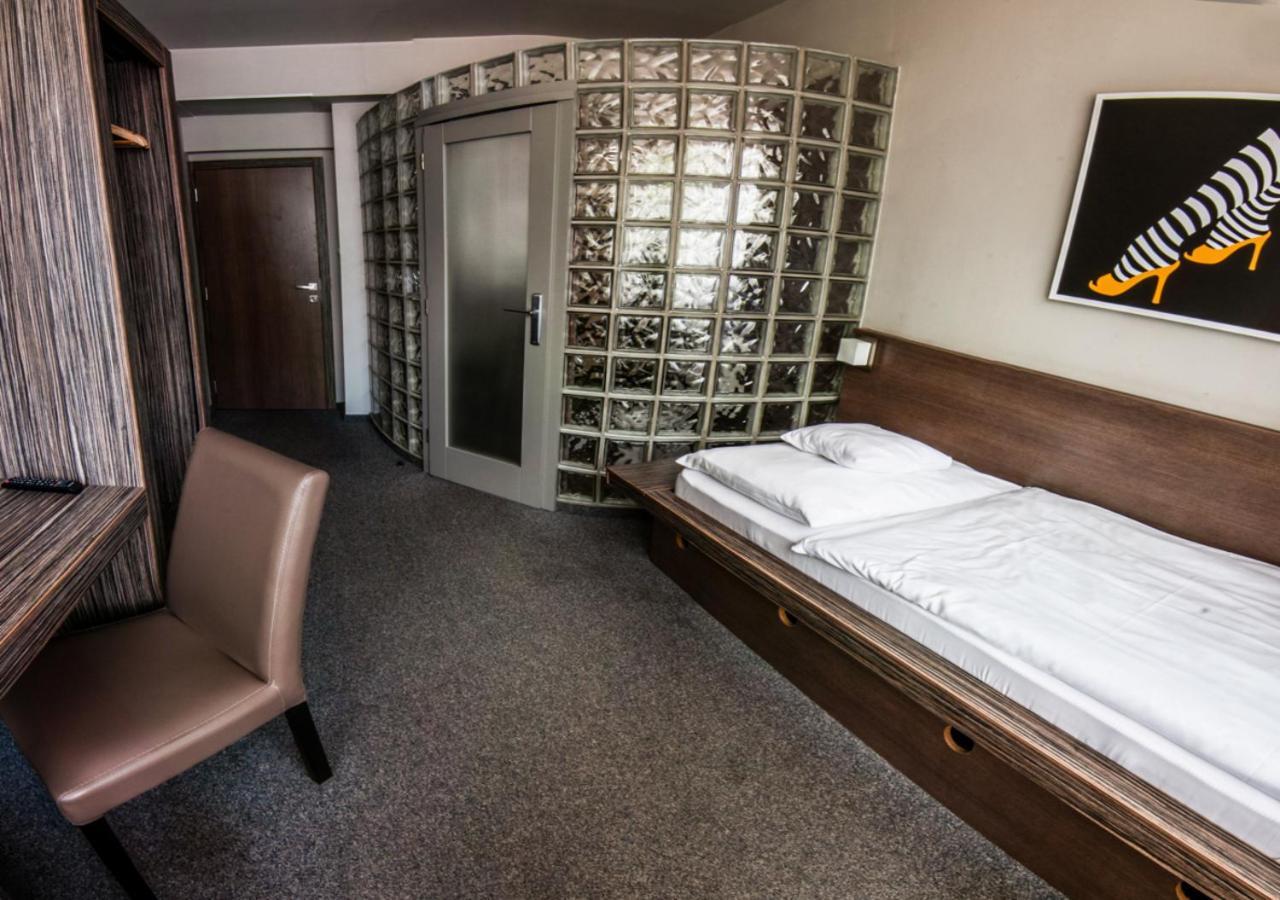 Pension Horse Inn Kosice Luaran gambar
